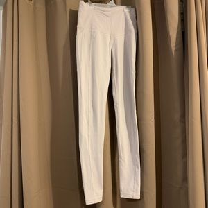 Victoria’s Secret Sport Knockout Pocket Tights